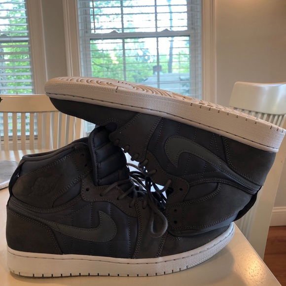 Jordan 1 - Picture 3 of 6